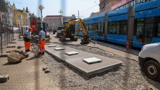 Spor oko podzemnih spremnika na Trgu bana Jelačića