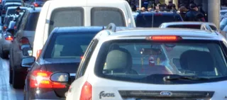 La ce preț încep românii să lase mașina acasă? Analiză: ruptură reală abia peste 12 lei pe litru