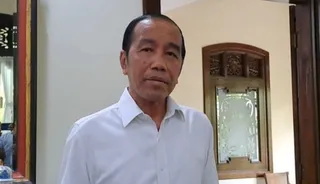 Kuasa Hukum Jokowi Ingin Perkara Ijazah Cepat Selesai, Ahmad Khozinudin Ikut Desak