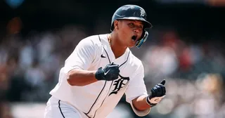 Lee Hao-yu extends hit streak to 10 with double, homer in Tigers' loss