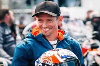 Casey Stoner Selesai Operasi Tulang Punggung Setelah 20 Tahun Menderit