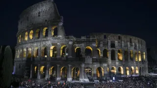 Panteão e Coliseu de Roma vão ter horários noturnos em agosto