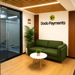 Founder shares pictures of their new office; they turn out to be AI-generated