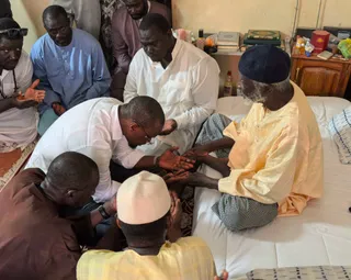 Commentaires sur Décès de Serigne Bassirou Ndao : Ousmane Sonko à Darou Salam pour présenter ses condoléances par Sow