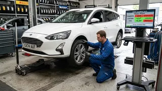 Penyebab Ban Mobil Aus Sebelah, Jangan Langsung Ganti Ban Baru, Perhatikan Sumber Masalah