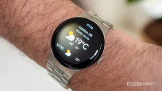 Check out the latest Pixel Watch apps to get a new look for their icons