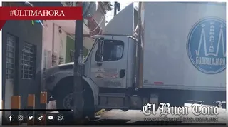 Camión estuvo a punto de meterse a una casa tras falla mecánica en Córdoba