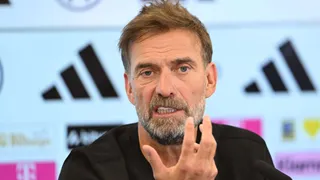 „Habe ich nicht vermisst“: Reporter-Frage sorgt für kuriosen Klopp-Moment