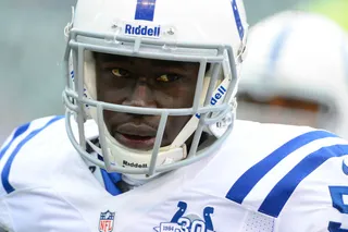 Ex-NFL linebacker deported after visa overstay, criminal record